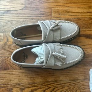 Dr. Martens Adrian Loafer Vintage Taupe Size 9